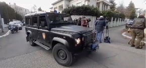 ISPRED KUĆE ZDRAVKA ČOLIĆA STIGLA ŽANDARMERIJA Evo zbog čega (FOTO/VIDEO) 