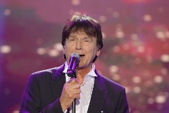 ČOLA NIJE JEDINA META NAPADA I njegovoj koleginici bacili bombu na kuću 