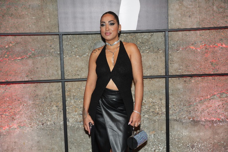 "ŽELIM DA PESMA DOĐE DO SRCA PUBLIKE" Zejna odgovorila na napad Albanaca!