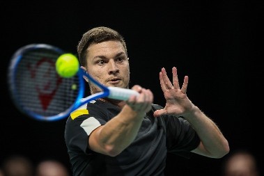 OČAJAN START SEZONE Kecmanović ispao već na startu turnira