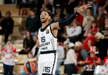 MAKABI - PARTIZAN Serija crno-belih, pa onda brz odgovor domaćina