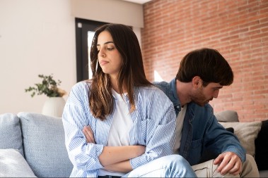 KADA PAMETNA ŽENA STALNO BIRA POGREŠNE MUŠKARCE, JASNO JE DA PROBLEM POSTOJI Evo o čemu se radi 