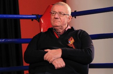 ŠEŠELJ ŠOKIRAO HRVATSKU Tuđmana otac uhvatio u krevetu s maćehom