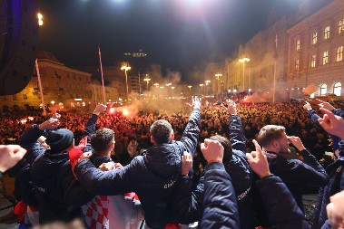 SRBI PONOVO NA UDARU U HRVATSKOJ! Ustaštvo uzima maha, jezivi simboli ih sačekali rano ujutru!