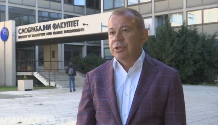 "UGOVORENO PREKO 3 MILIJARDE" Evo kako je Bojović govorio o železnici pre pada nadstrešnice