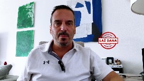 LAŽ DANA Piper ih je provalio: Blokaderi bi da budu Crveni Kmeri