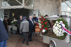 NA SAHRANI OTKRIVENO IME PEVAČICE Evo kako se zapravo zove Beti Đorđević