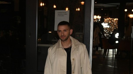 "REŠIO SE ORGANA" Poznati pevač hitno operisan!