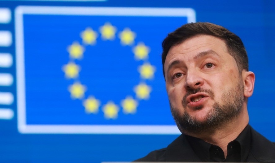 "ZELENSKI JE PRODAO UKRAJINU U MRAČNI LAVIRINT RATA" Dok traje, NATO iz senke - čeka