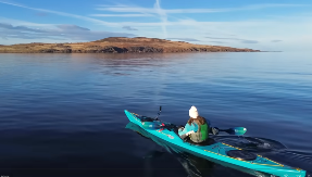 DEVOJKA ODLUČILA DA POSETI OSTRVO KOJE JE IZBRISANO SA MAPE Ovde decenijama nije bio dozvoljen pristup - nakon jednog događaja kružile su JEZIVE priče 