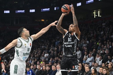 PARTIZAN - PANATINAIKOS Sjajna utakmica u Areni