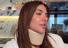 "ODUZELA MI SE DESNA STRANA" Pevačica prolazi kroz pakao, javno apelovala za pomoć! (FOTO) 