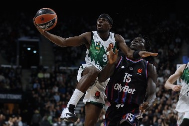 NE STIŠAVA SE BURA Zvezda Žalgirisa stala uz Partizan posle meča sa Panatinaikosom