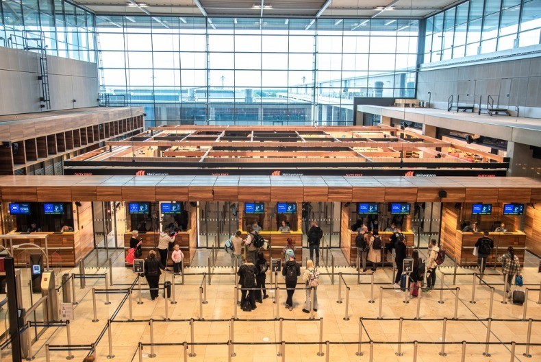 OTKAZANI LETOVI IZ PRESTONICE, AERODROM ZATVOREN! Haos zbog poledice u Nemačkoj