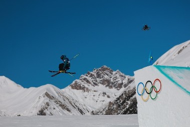UŽAS NA OLIMPIJSKIM IGRAMA Stravična scena i pad koji je potresao sve 