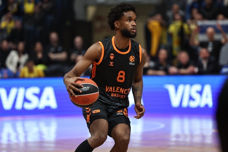 ODIGRAO SJAJAN MEČ Čovek koji je "bacio na noge" Vasu Micića dobio MVP nagradu