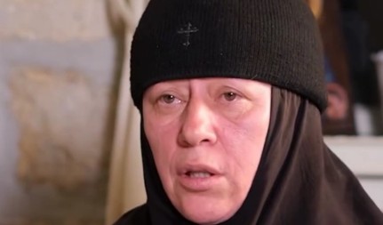 ZAŠTO JE "IZVINI" ŠUPLJA REČ Mati Zlata objasnila (VIDEO)