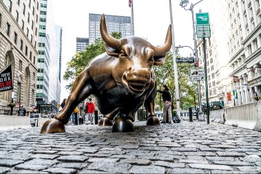 Volstrit otvara vrata malim investitorima - da li je vredno rizika