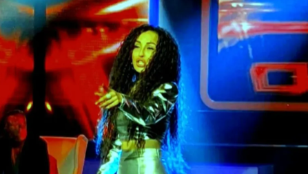 PEVAČICA SAHRANILA CELU PORODICU Majka joj umrla na rukama! 