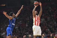 OGLASILA SE EVROLIGA Pomerena utakmica Crvene zvezde