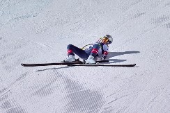 LEDI KRV U ŽILAMA Nešto jezivo je prošlo nprimećeno nakon strašnog pada Lindzi Von