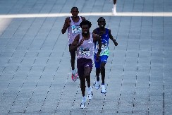 Atletičar iz Etiopije Tadese Takele pobednik maratona u Tokiju