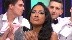 PLAKALA U PROGRAMU, DOŽIVELA PEH, A SADA URADILA OVO Zejna nakon fijaska na PZE povukla šokantan potez 