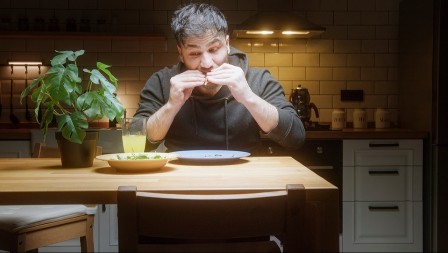 ŠOK REZULTATI ISTRAŽIVANJA Ako želite ZDRAVO SRCE treba da jedete OVOLIKO sati pre spavanja