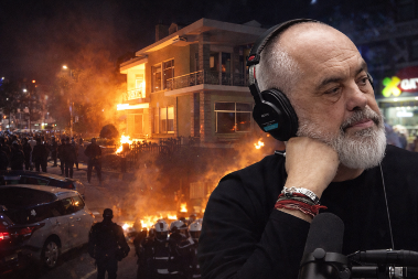 OPŠTI HAOS U IRANU, ALBANCI TRAŽE GLAVU EDIJA RAME Zasuli su Molotovljevim koktelima vilu Envera Hodže