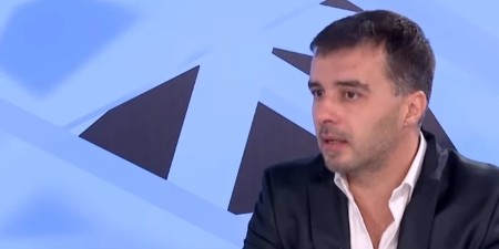 MANOJLOVIĆ PROBIO DNO I na ratu na Bliskom istoku skuplja političke poene!