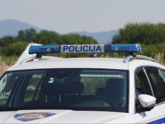 MLADIĆ POKOSIO KOLIMA STRANCE, PA IM PRETIO PIŠTOLJEM! Drama drma Zagreb