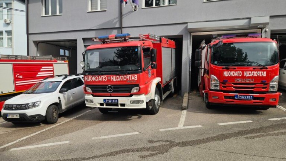 POŽAR U PORODILIŠTU  Vatrogasci i zaposleni evakuisali novorođenčad