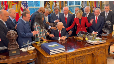 POLA TRAMPOVIH LJUDI U SKLONIŠTIMA! Zbog haosa koji prave po svetu Ameri hoće da ih linčuju, mora da ih čuva vojska!