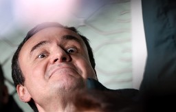 PAKLENI PLAN KURTIJA Simić: Pokušava da izbriše blizu 10.000 Srba sa KiM