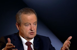 Blokaderi napali lekare zato što su lečili Dačića