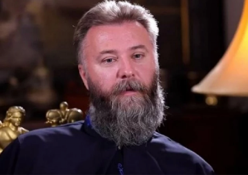 OTAC PREDRAG POPOVIĆ SAVETUJE: "Nikad ožalošćenima ne govorite: 'Primi moje saučešće'" - ovo su jedine ispravne reči utehe nakon nečije smrti