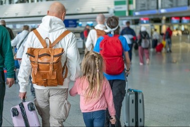Putnici će platiti ceh - zbog skupe nafte, avionske karte poskupljuju