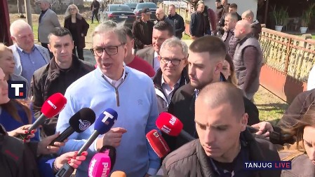 Vučić: Potrebno pet ili šest milijardi evra za obnovu lokalnih i regionalnih puteva