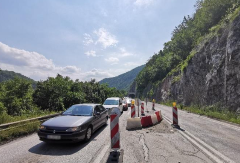 VAŽNO ZA SVE VOZAČE Na ovoj deonici se potpuno obustavlja saobraćaj