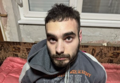 SLIKAO SE SA AUTOMATSKOM PUŠKOM I NAPISAO: VIDIMO SE 15. MARTA Nedeljkov je slika i prilika blokadera