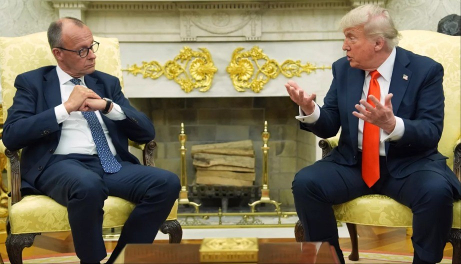 AMERI U ČUDU Kako je izgledao razgovor Trampa i Merca?