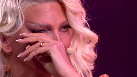  KARLEUŠA GRCA U SUZAMA ZBOG UBISTVA Ne može da dođe sebi: "Bio mi je dečko"