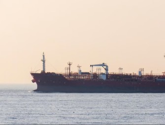 RASTE RIZIK OD POGORŠANJA ENERGETSKE KRIZE Naftni giganti upozoravaju vlast u Vašingtonu 