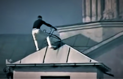 KURTI UMRO OD RAKA Albanac koji je lomio krst na srpskoj crkvi tokom pogroma 2004. skončao u mukama