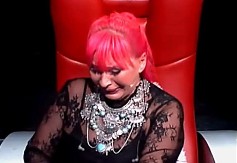 "NADAM SE ČUDU..." Pevačica grca u suzama zbog Zorice Brunclik: "Zvala sam Kemiša..."