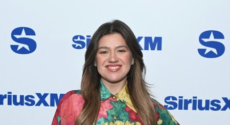 NE ZNATE ŠTA DA OBUČETE? Ovaj kombinezon rešava čest problem žena, elegantan je, štosan i stoji kao saliven