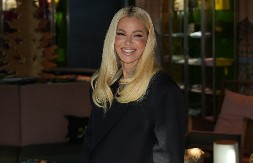 "MOJA PRVA, NAJVEĆA LJUBAVI" Nataša Bekvalac danas blista od sreće, na mrežama osvanula dirljiva poruka! (FOTO)