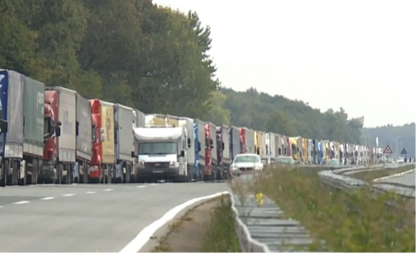 HAOS NA GRANICI SA SRBIIJOM Stoji se u koloni pet sati