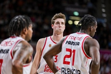 VALENSIJA ČUVA AMERA Blindiran ugovorom do 2028!