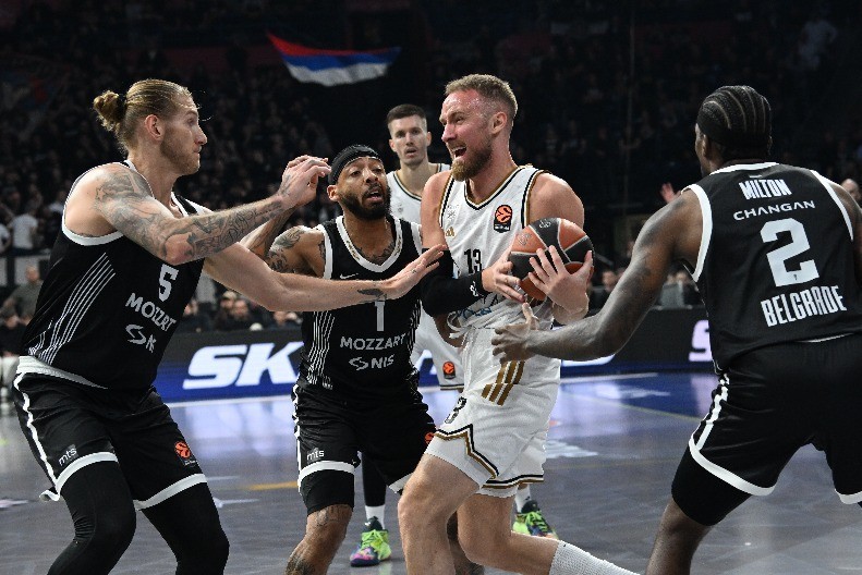PARTIZAN POMOGAO ZVEZDI Ovako izgleda tabela Evrolige posle trijumfa crno-belih
